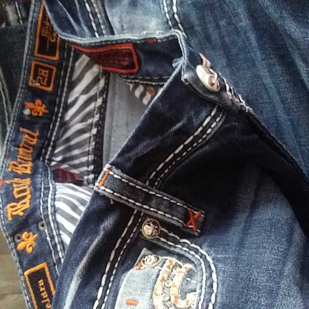 ROCK REVIVAL CROP JEANS - Picture 5 of 8